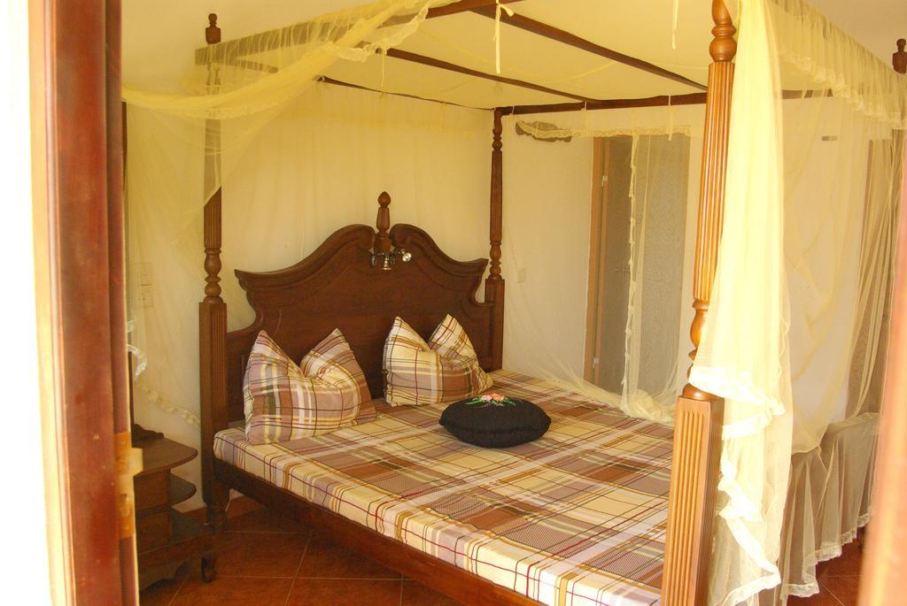Zum Deutschen Bed & Breakfast Bentota Room photo